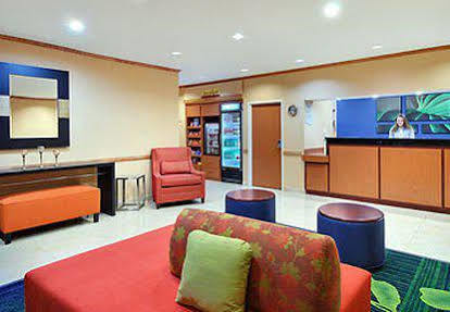 Fairfield Inn And Suites By Marriott Tampa North Temple Terrace Extérieur photo